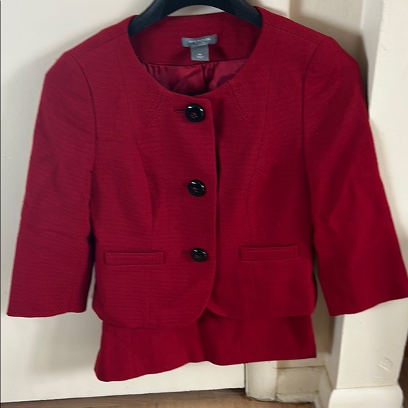 Ann Taylor Red Skirt Suit with Tailored Fit and Collarless Design - Picture 1 of 10
